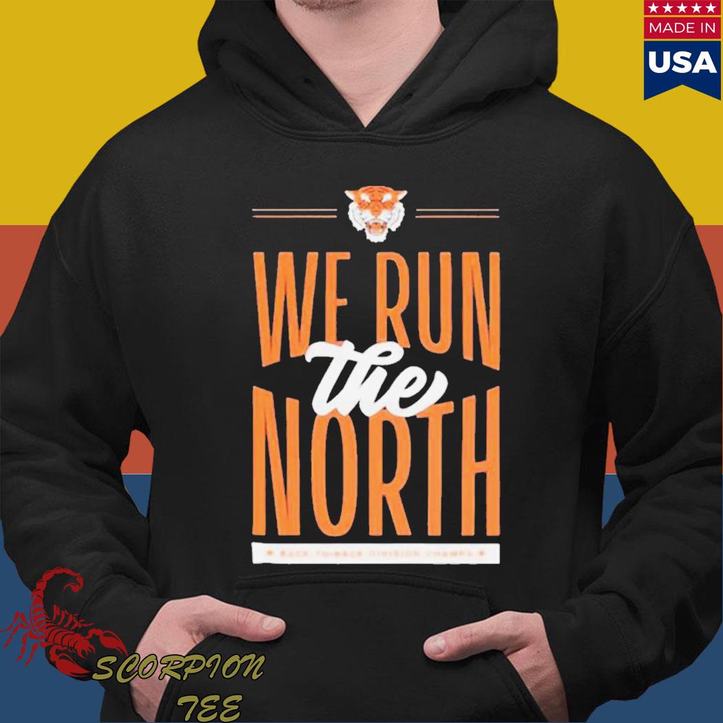 Official We Run The North Cincinnati Bengals Back To Back Division Champs T- Shirt, hoodie, sweater, long sleeve and tank top